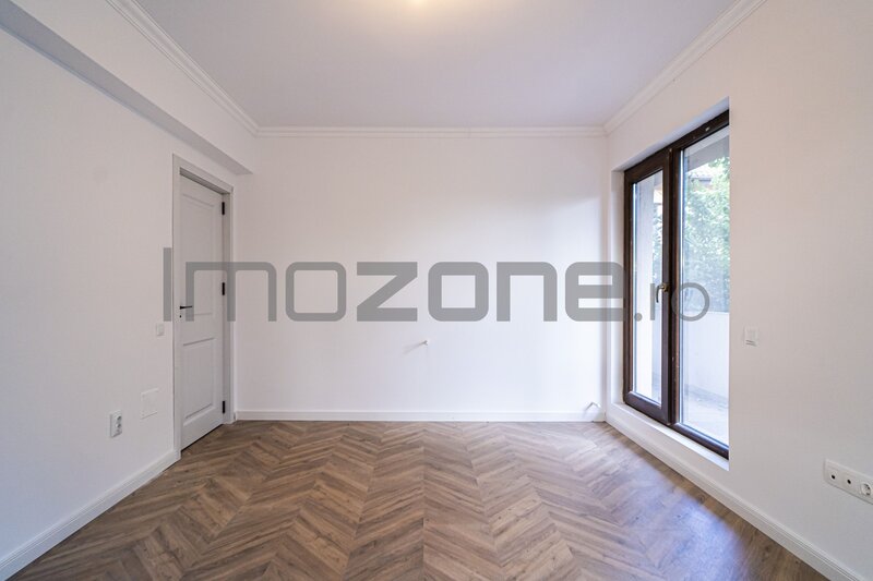Prelungirea Ghencea 2 camere, 62 mp, terasa 22 mp, teren 128 mp, comision 0%